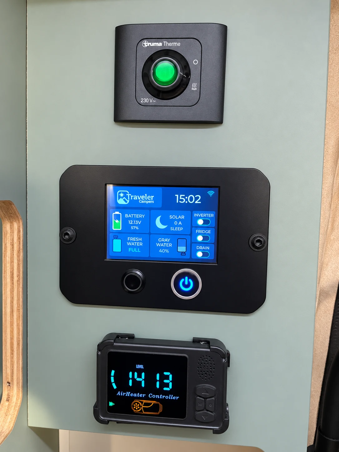 VW Transporter – mint interior — conversion photo 7